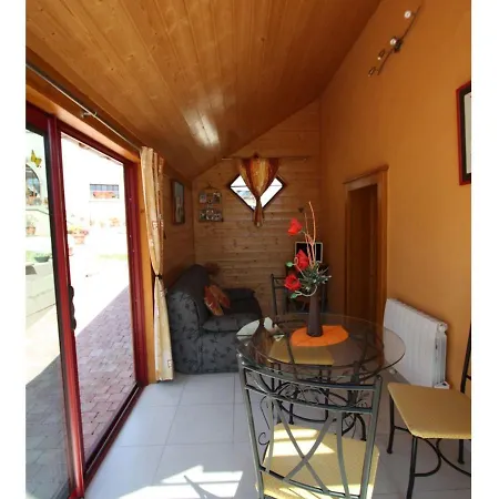 Holiday home Tranquille Avec Cheminee, Terrasse Sur La Saone Et Borne Ev, Animaux Bienvenus - Fr-1-589-103 *