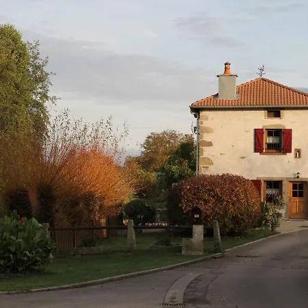 Holiday home Tranquille Avec Cheminee, Terrasse Sur La Saone Et Borne Ev, Animaux Bienvenus - Fr-1-589-103 *